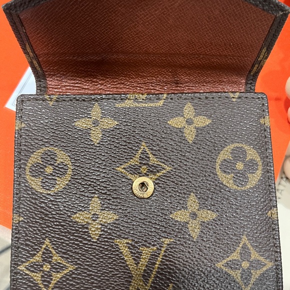 LOUIS VUITTON Compact Elise Monogram Wallet. Unisex. Excellent condition. - Picture 5 of 14